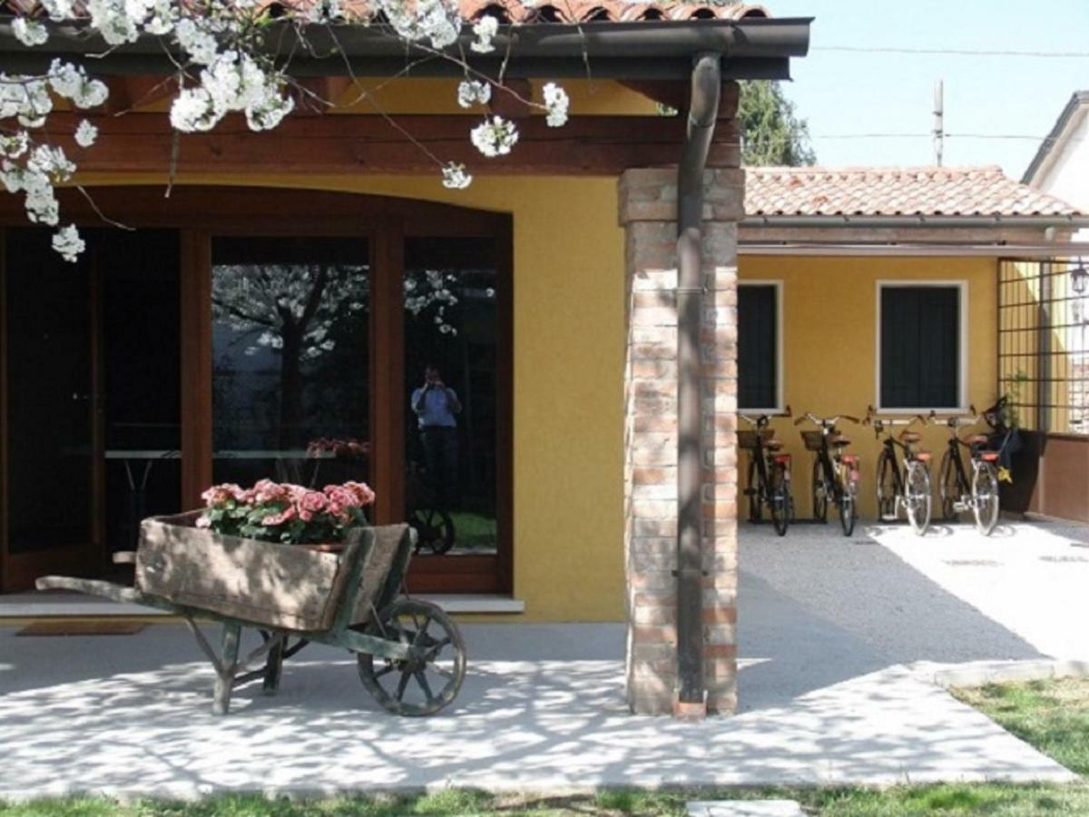 Particolari Del Brenta Apartment Oriago Di Mira Exterior foto