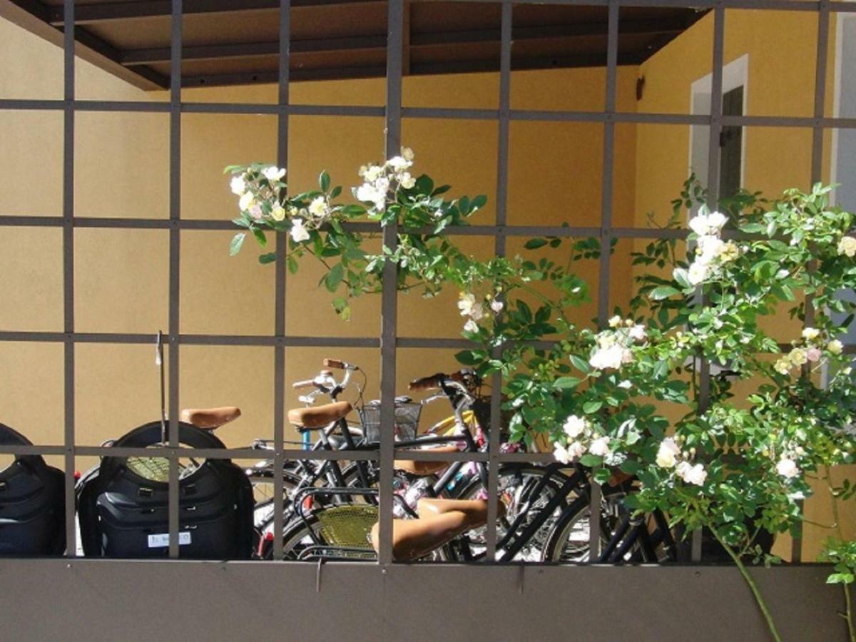 Particolari Del Brenta Apartment Oriago Di Mira Exterior foto