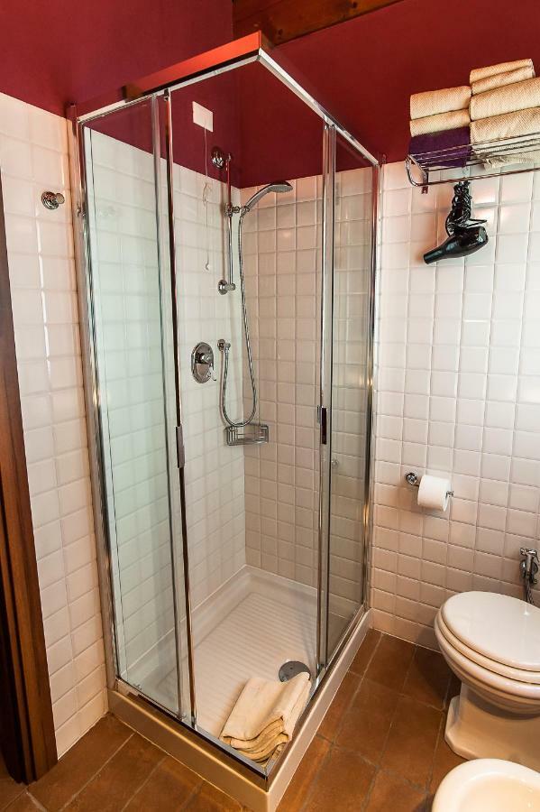 Particolari Del Brenta Apartment Oriago Di Mira Exterior foto