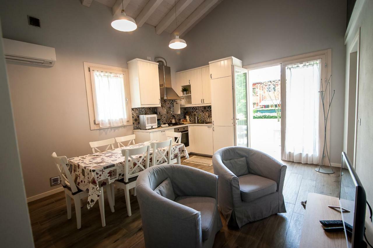 Particolari Del Brenta Apartment Oriago Di Mira Exterior foto