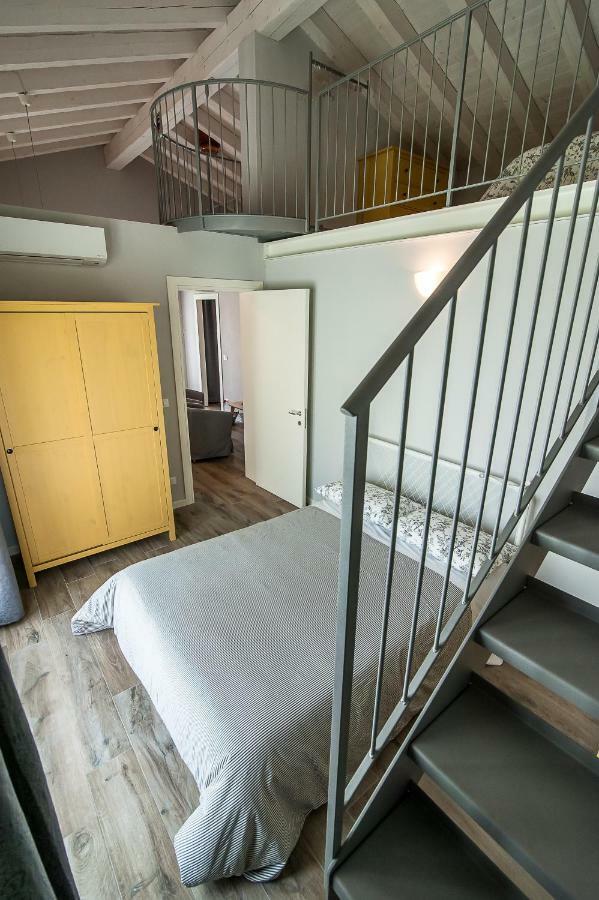 Particolari Del Brenta Apartment Oriago Di Mira Exterior foto